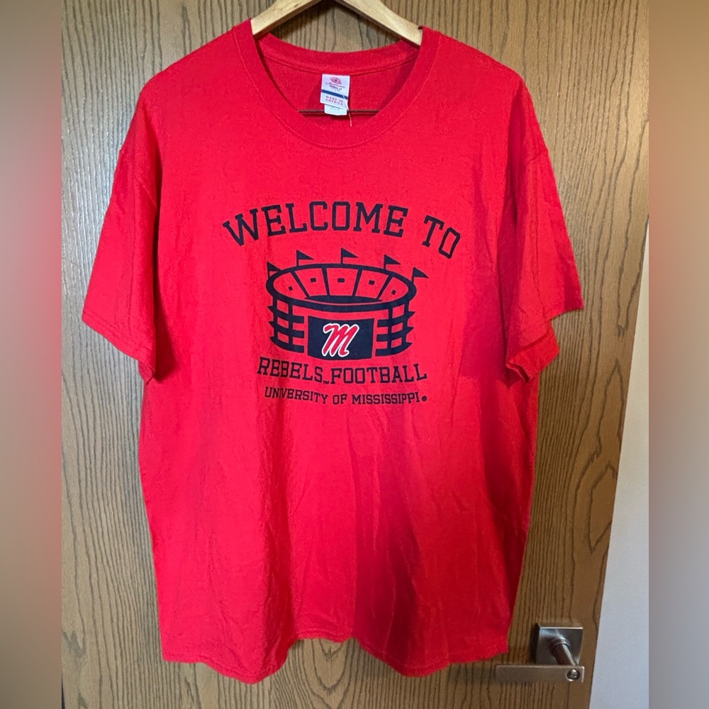 U of M Rebels Football Stadium Tee